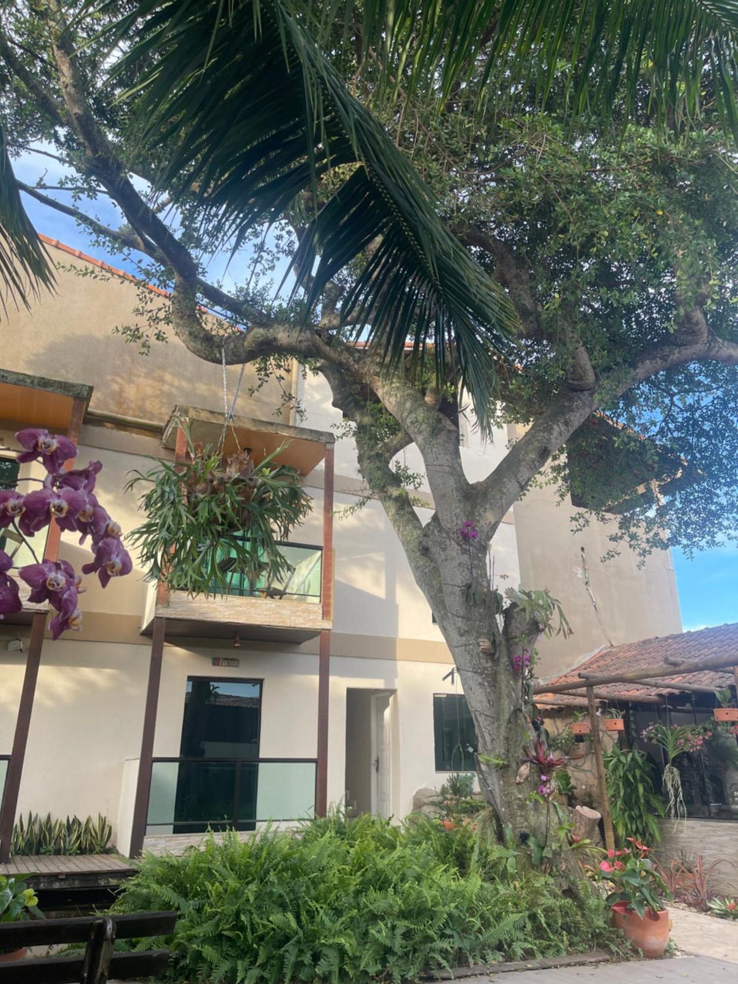 Bon Vivant Inn Cabo Frio